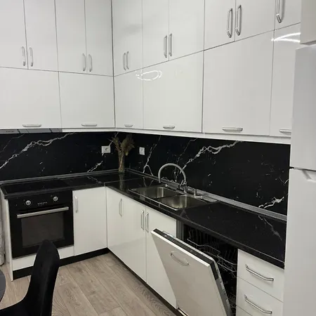 Harmony Blloku Appartement *